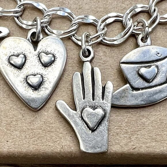 Sundance $538 NEW 7.5” Heart Hand Hat Silver Double Link Charm Handmade Bracelet - Picture 4 of 15